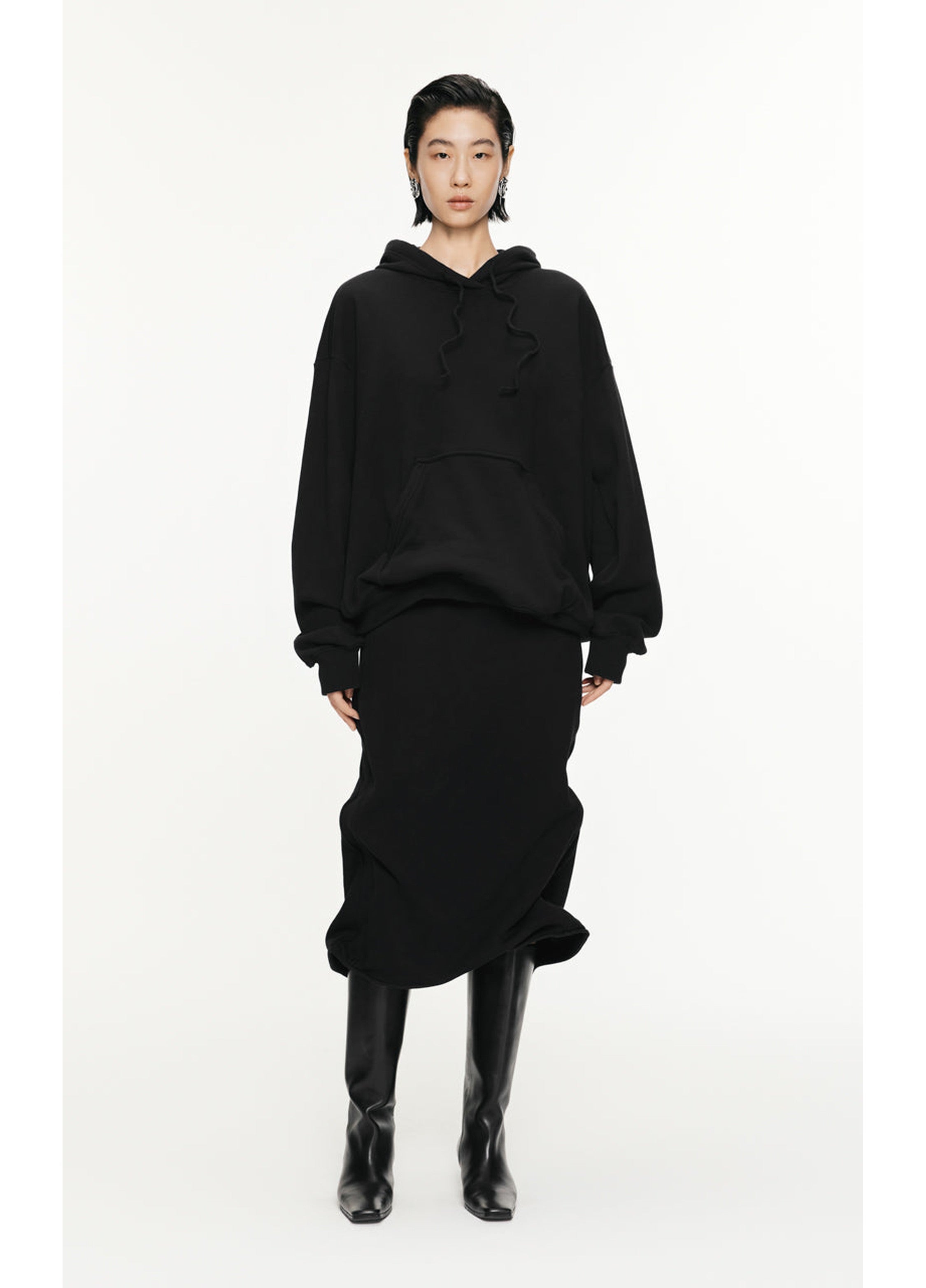 Sweat-shirt à capuche et manches longues