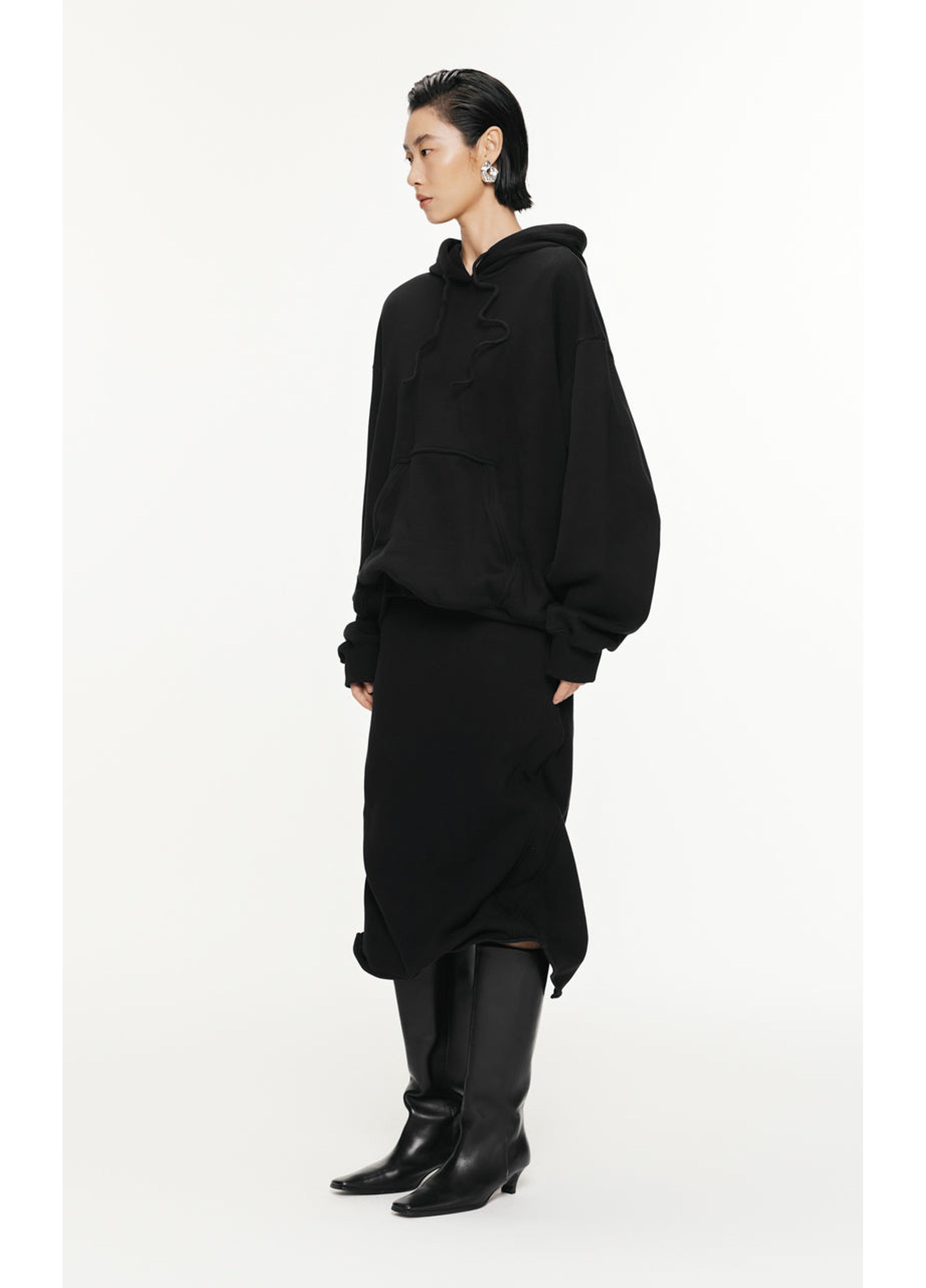 Sweat-shirt à capuche et manches longues