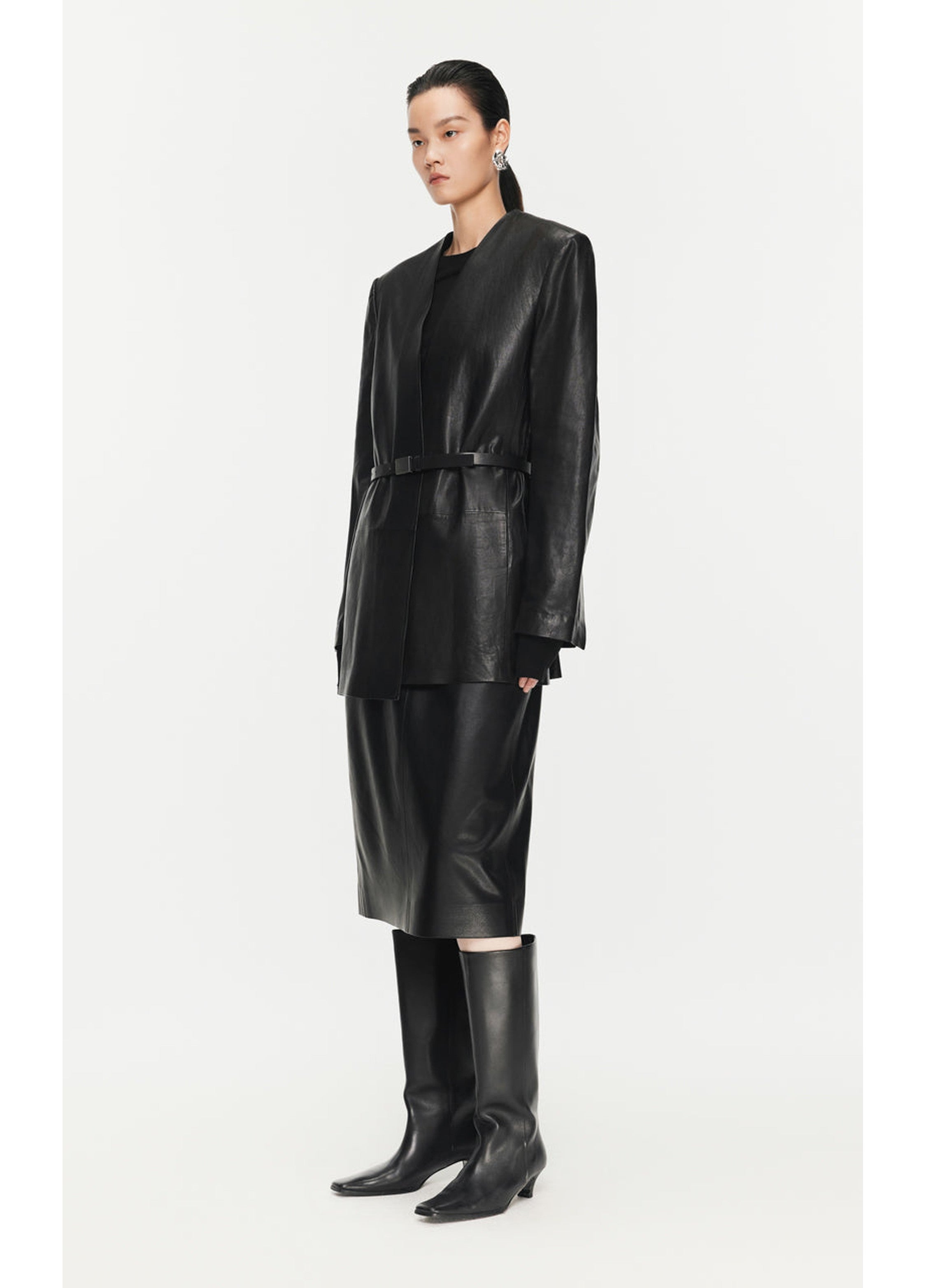 Jupe en PU à taille mi-haute (longueur moyenne)